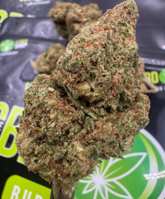 CBD FLOWERS - Wedding Cake